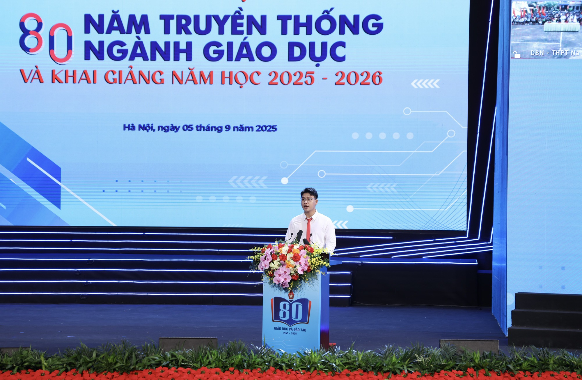 TOÀN CẢNH: LỄ KHAI GIẢNG ĐẶC BIỆT và Kỷ niệm 80 năm thành lập Bộ Quốc gia Giáo dục- Ảnh 15. TOÀN CẢNH: LỄ KHAI GIẢNG ĐẶC BIỆT và Kỷ niệm 80 năm thành lập Bộ Quốc gia Giáo dục- Ảnh 15.